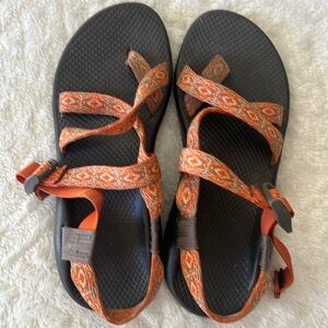 Chaco size 10 w